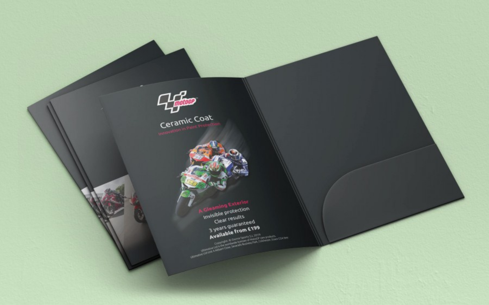 Folder with capacity